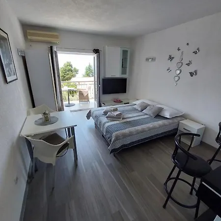 Apartament Matić *
